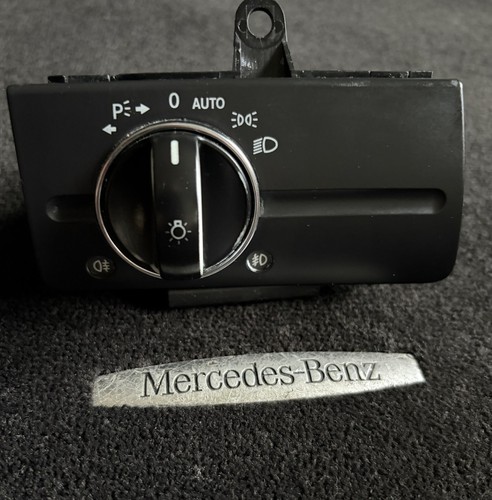 Mercedes a2115450704 - mercedes,